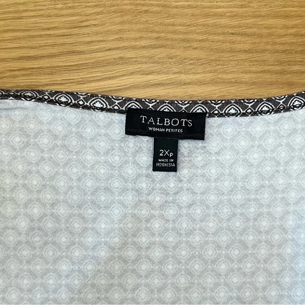 Talbots Women’s 2XP Brown Patterned Wrap Top - Picture 3 of 8